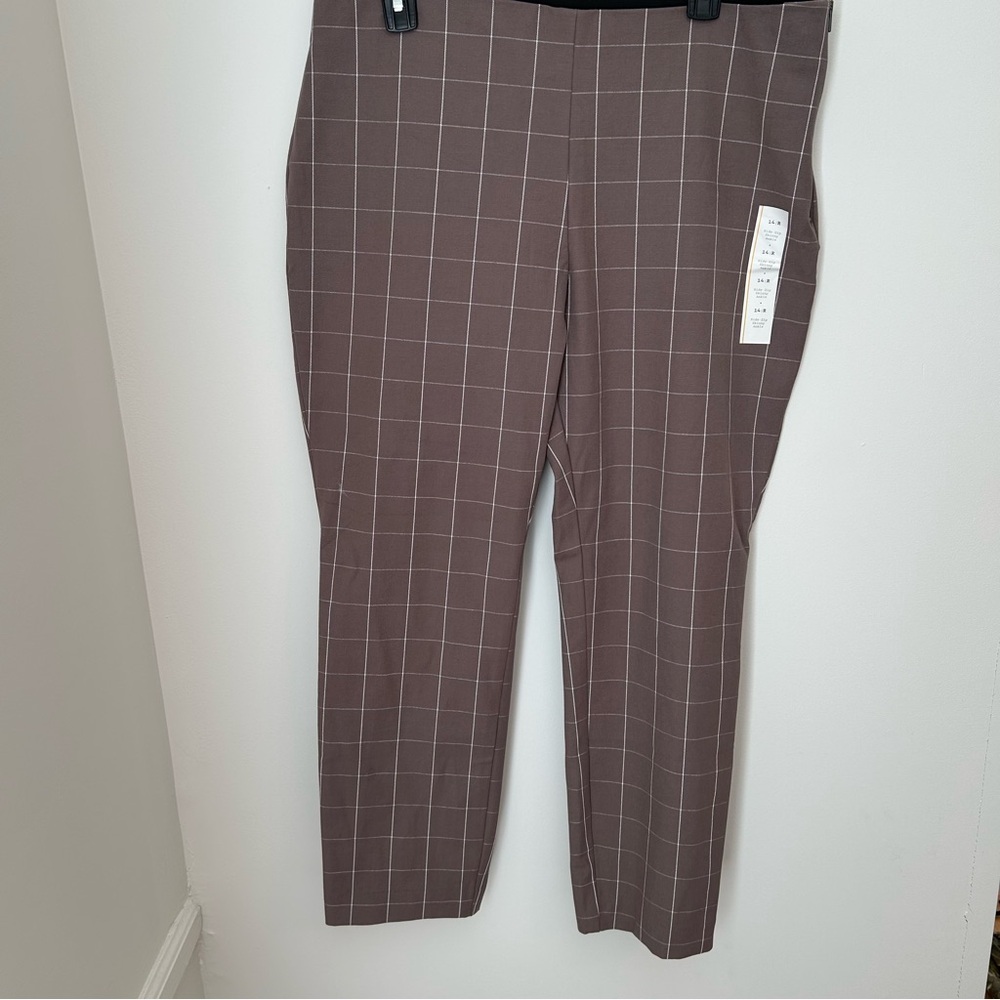 A New Day Brown White Ankle Pants 14R High Rise Fitted‎ Hip & Thigh Stretch NWT